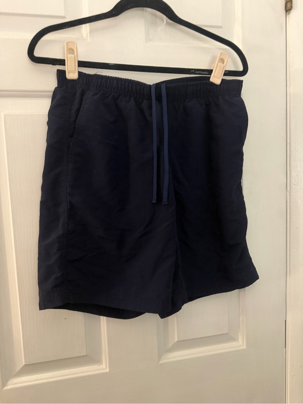 Vintage L.L.Bean Men’s Small Navy Mesh Lined Swim Trunks